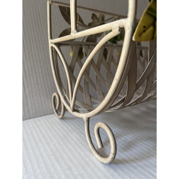 VINTAGE RARE ITALIAN TOLE MAGAZINE RACK - Picture 3 of 6